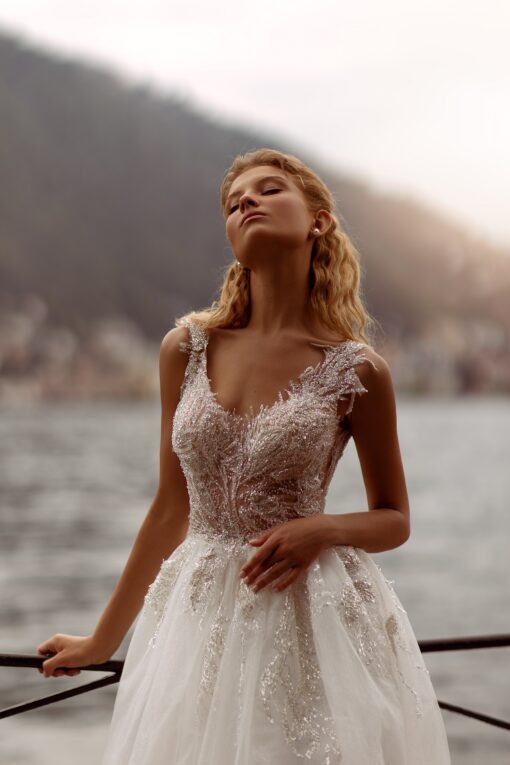 1025-3 Lady Di Bride wedding dress