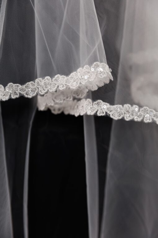 Veil 042-3
