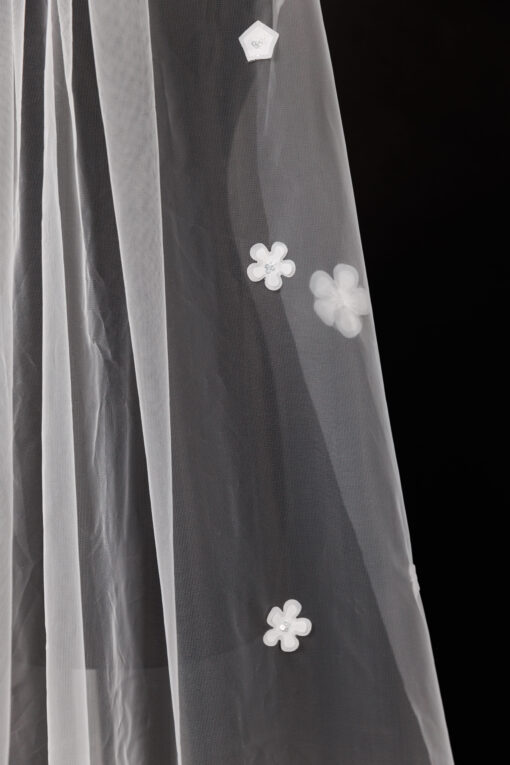 Veil 045-2