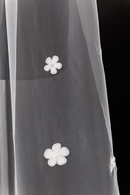 Veil 045-3