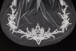 Veil 048-2