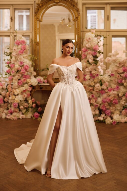 1607-1 Lady Di Bride Wedding Dress