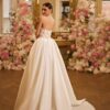 1607-3 Lady Di Bride Wedding Dress