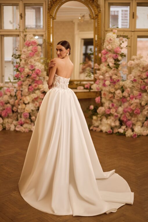 1607-3 Lady Di Bride Wedding Dress