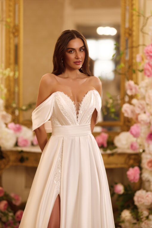 1609-2 Lady Di Bride Wedding Dress