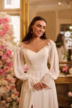 1621-2 Lady Di Bride Wedding Dress