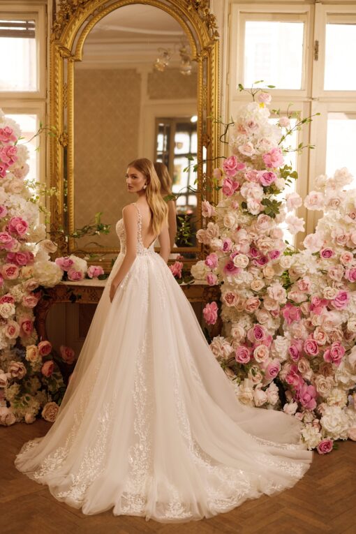 1622-3 Lady Di Bride Wedding Dress