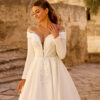 Wedding dress 1760-2