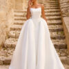 Wedding dress 1775-1